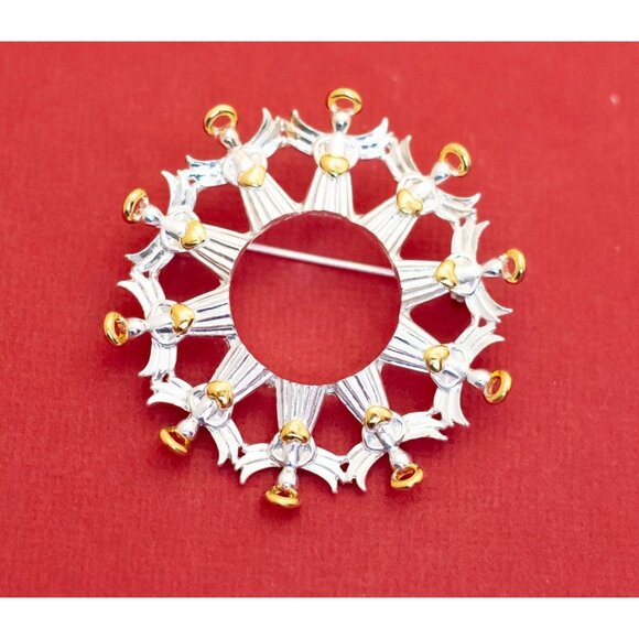 Vintage Edwardian Snowflake Geometric Silver Tone Brooch by Avon - F2 - Picture 1 of 2